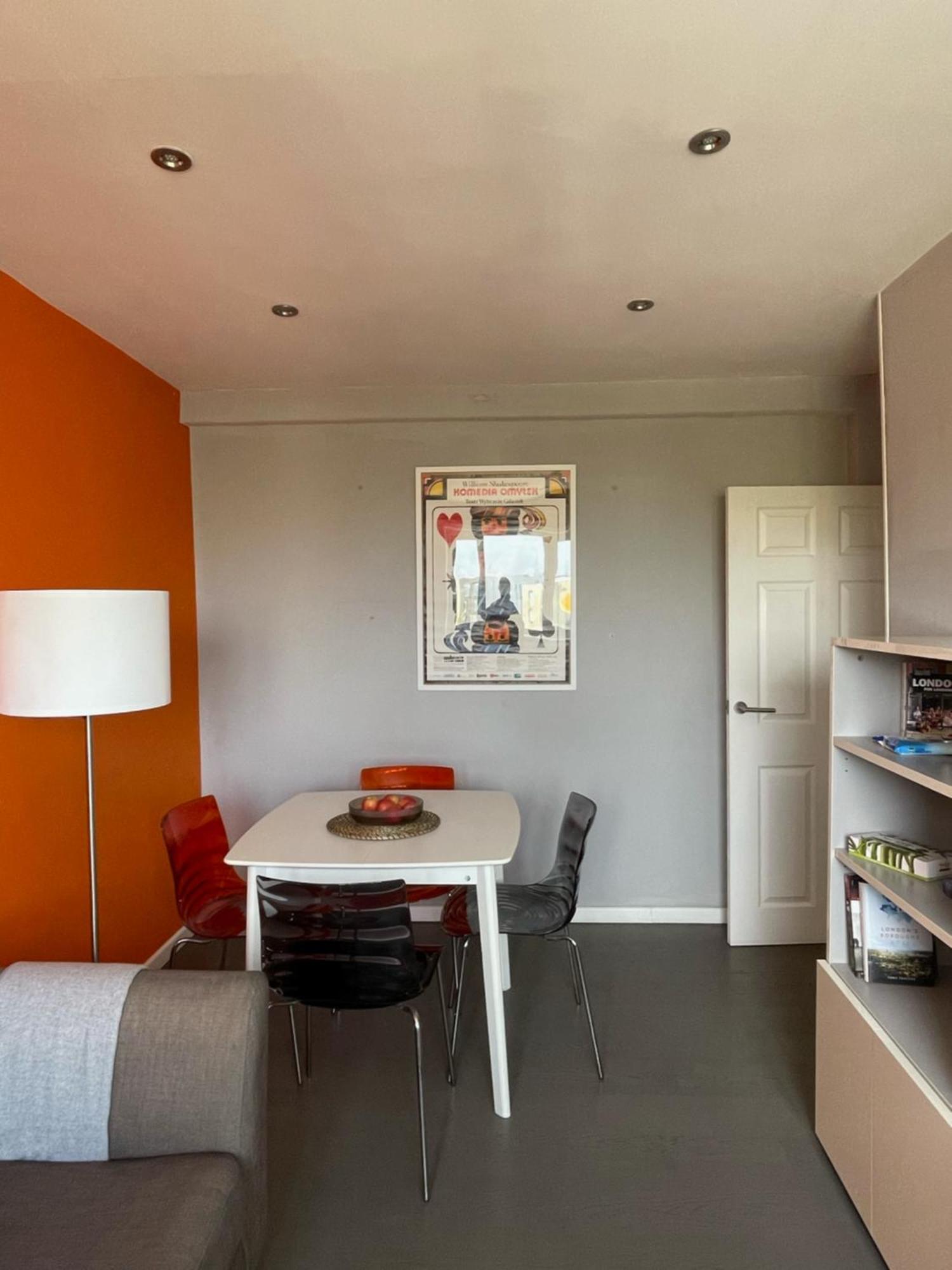 Top Floor 1 Bedroom Apartment With Views Over Londra Esterno foto